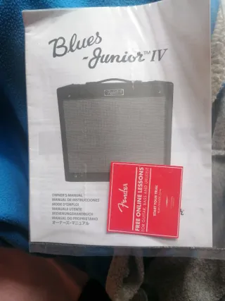 Amplificador Fender Blues Jr IV