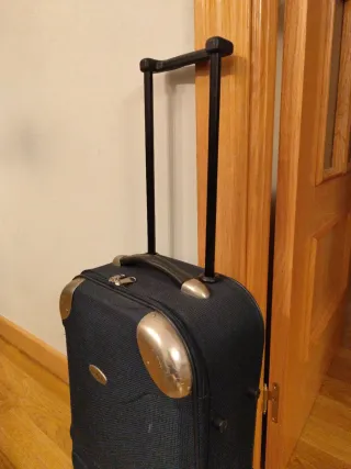 Maleta de cabina Willy's negra con ruedas