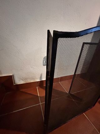 Protector chimenea salvachispas metal negro