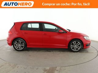 Volkswagen Golf 1.6 TDI Sport by R-Line BlueMotion