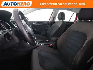 Volkswagen Golf 1.6 TDI Sport by R-Line BlueMotion