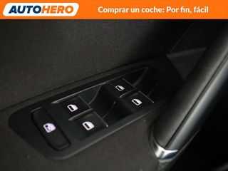 Volkswagen Golf 1.6 TDI Sport by R-Line BlueMotion