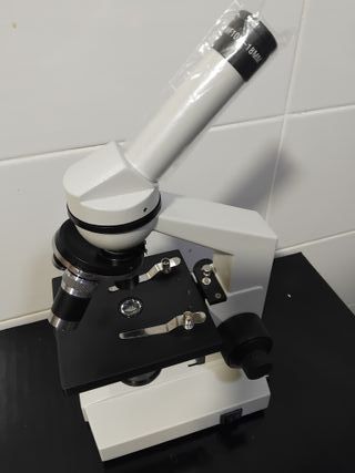 Microscopio Optika 20/600 sin estrenar