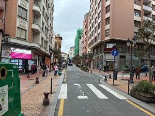 Local comercial en alquiler en Centro - Desierto - Arrontegi en Barakaldo