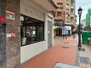 Local comercial en alquiler en Centro - Desierto - Arrontegi en Barakaldo