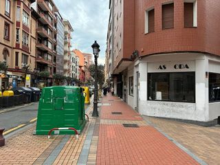 Local comercial en alquiler en Centro - Desierto - Arrontegi en Barakaldo