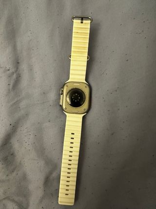 Reloj Plata y Amarillo