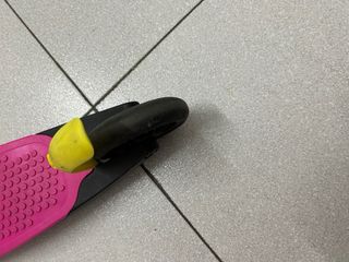 Monopatín 3 ruedas fucsia Decathlon