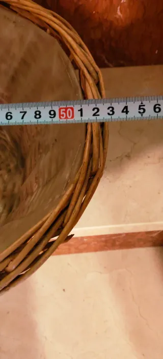 CESTA DE MIMBRE CON ASA.