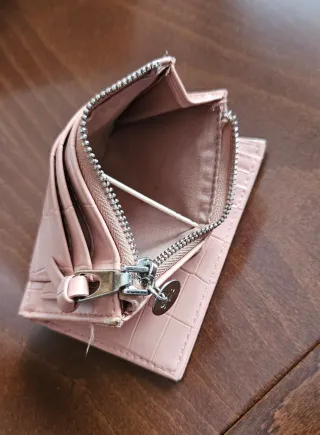 Monedero billetero rosa efecto piel