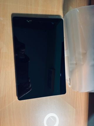 Lenovo Tab M10 Plus sin estrenar......regalo funda