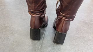 Botas altas de piel con cremallera