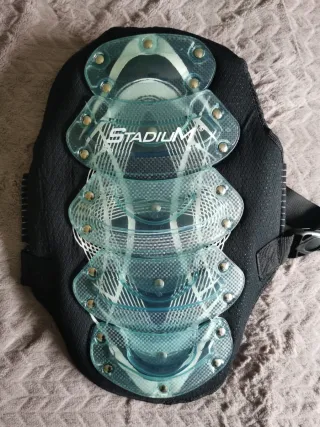 Espaldera Stadium Transparente