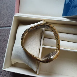 Joyero+Reloj Festina Dorado con Pedrería y Detalle