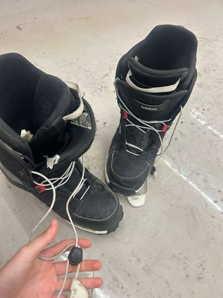 Tabla Snowboard DC 148 + Botas Snow Talla 43