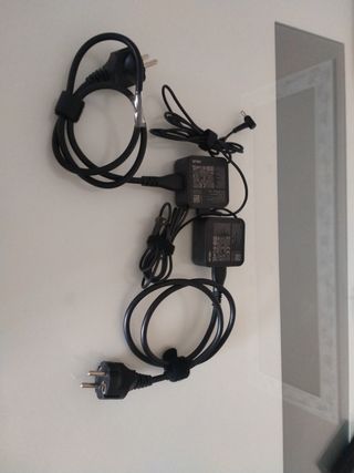 Cargadores Asus (2 unidades)