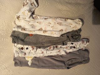 Pack 4 pijamas bebé naime it