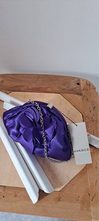 Pochette AVANCE viola