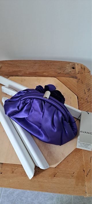 Pochette AVANCE viola
