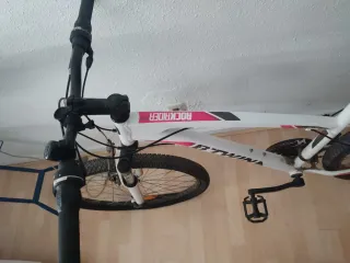 Bicicleta B'TWIN MTB Blanca