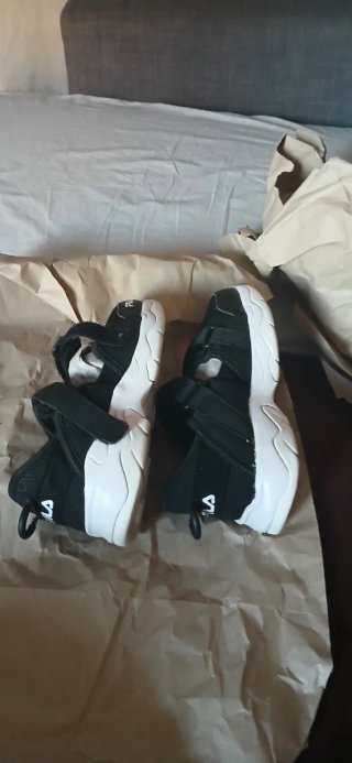 Zapatillas Fila Negro/Blanco