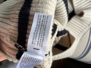 Jersey de rayas beige y negro