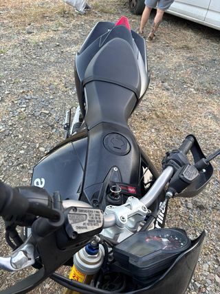 Aprilia Dorsoduro 750