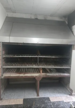 Barbacoa inoxidable de obra  3m   con 2 estantes