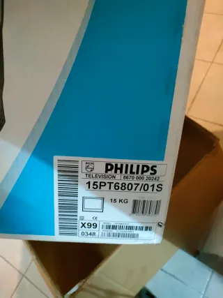 Televisión Philips con VHS Plata