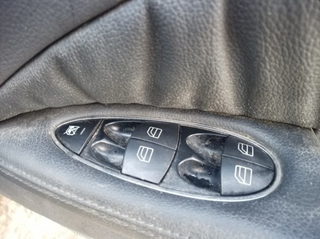 MANDO ELEVALUNAS DELANTERO IZQUIERDO MERCEDES-BEN