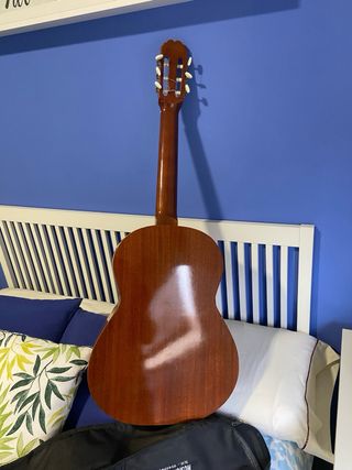 Guitarra Clásica para Principiantes y funda
