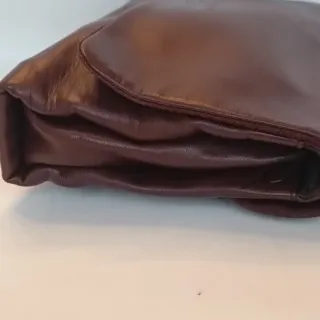 Borsa Prada in pelle marrone