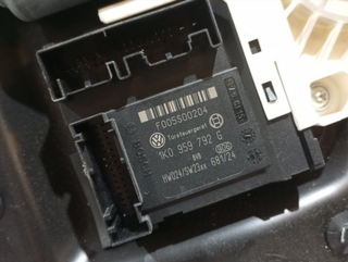 ELEVALUNAS DELANTERO IZQUIERDO VOLKSWAGEN PASSAT