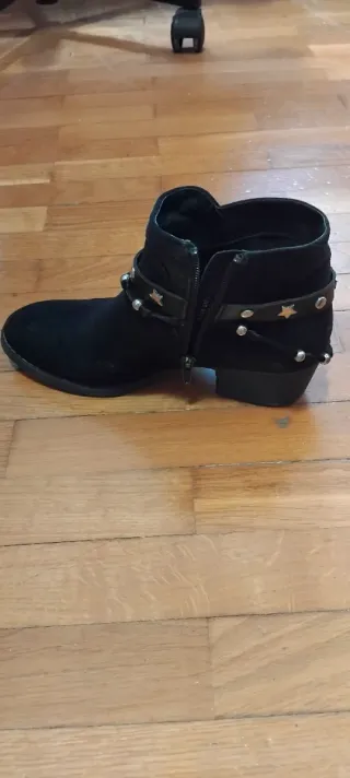 Botines negros talla 36
