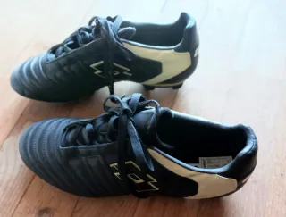 Scarpe calcio Lotto nere/beige/oro