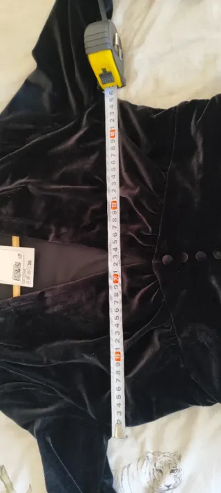 Top terciopelo negro talla M