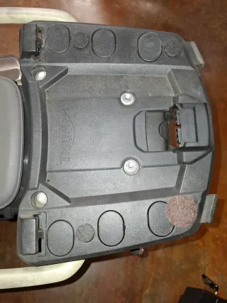 Baúl Top Case Original Triumph Tiger 800+ parrilla