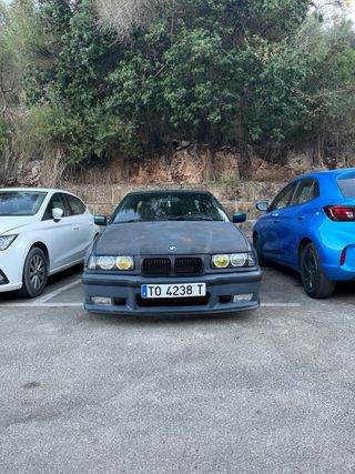 BMW Serie 3 1992 (E36 Berlina)