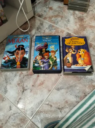 Películas Disney VHS (Español)