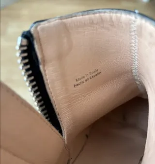 Botines plataforma Bimba y Lola negros