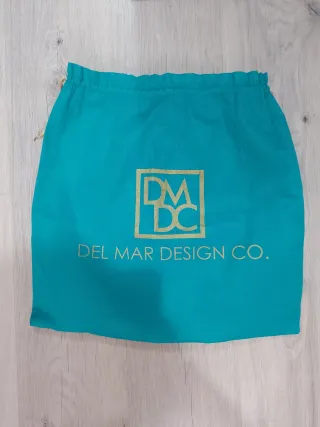 Tote bag estampado floral. Producción colombiana.