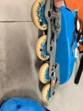 Patines en línea para niños + protecciones
