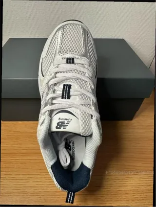 New Balance 530 Talla 38 Blanco Plata