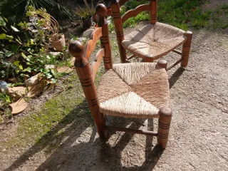 2 Sedie Rustiche in Legno e Giuta