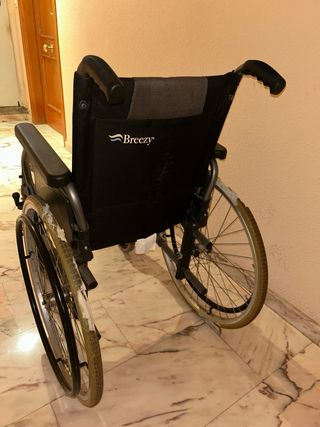 Silla de ruedas plegable