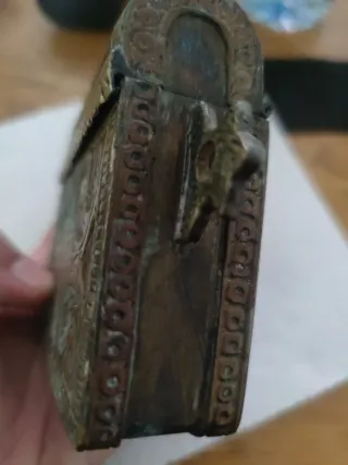 Caja de latón antigua Coran