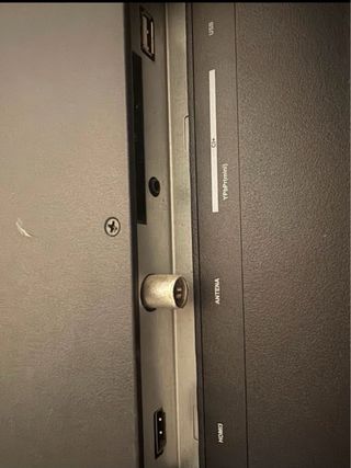 Televisión TD SYSTEMS 49” full HD