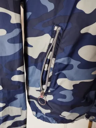 Chaqueta militar azul