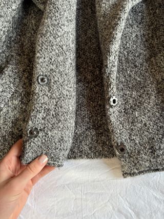Chaqueta gris de Mango