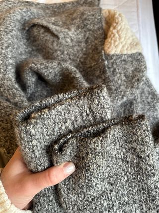 Chaqueta gris de Mango